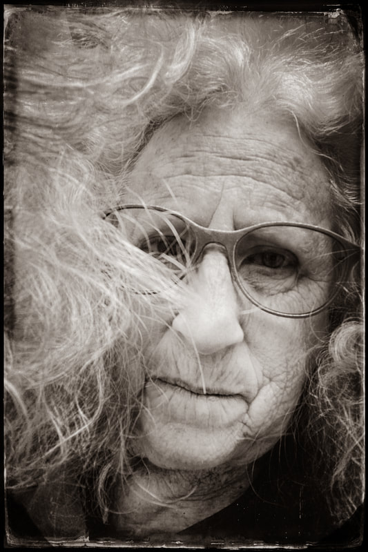 Susan Hillyard – Self-Portrait in the time of the Coronavirus #1